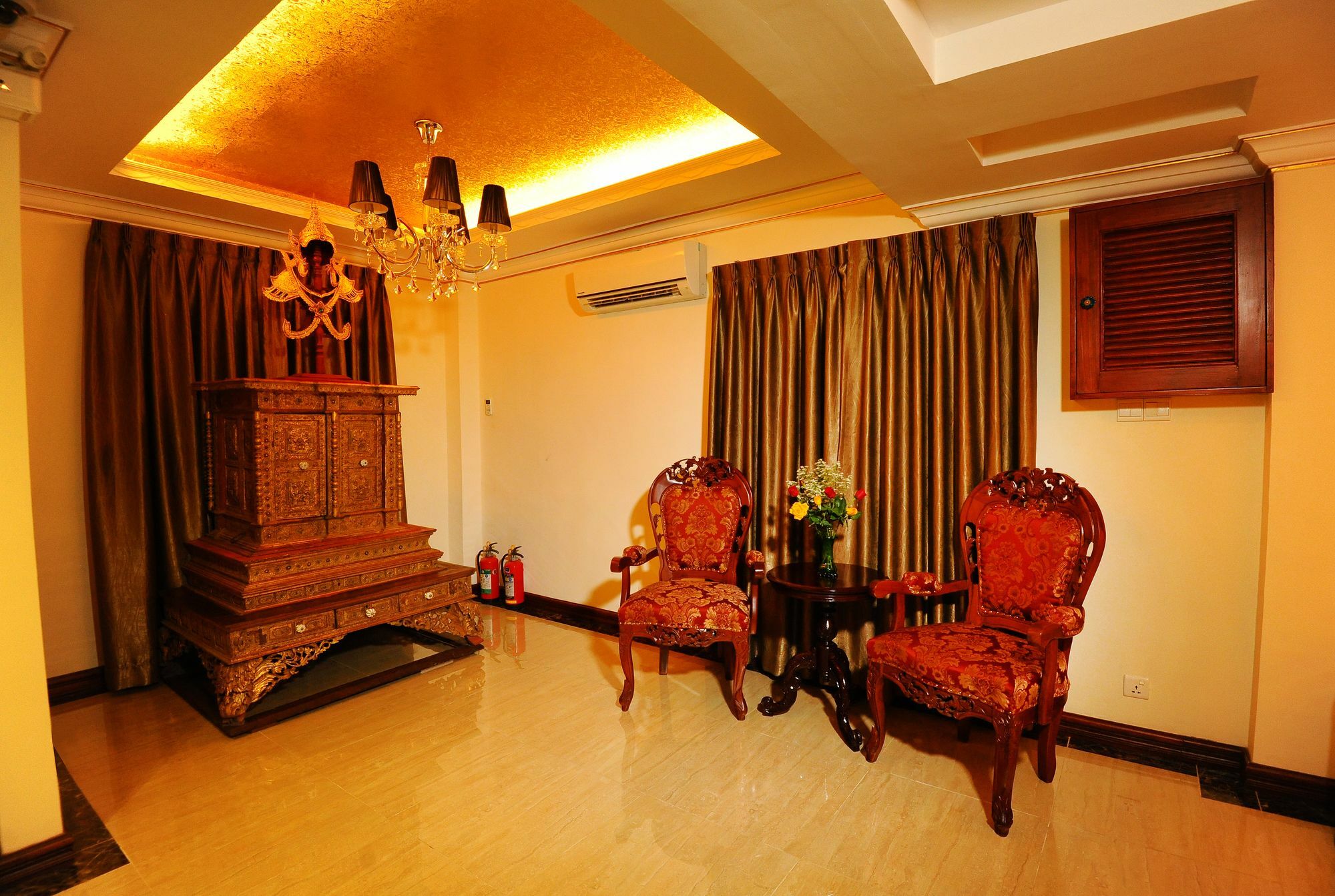 Union Square Hotel Yangon Luaran gambar